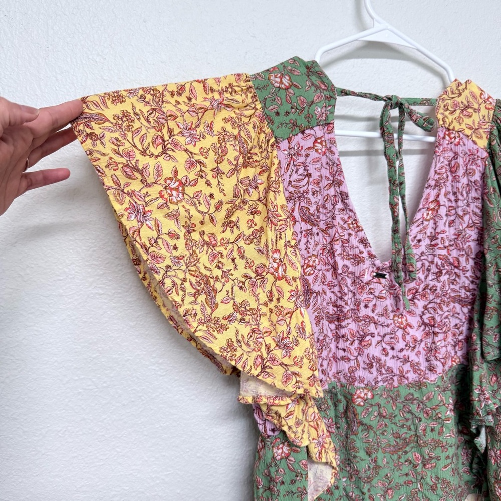 O’Neill Flutter Sleeve Patchwork Floral Buttoned … - image 5